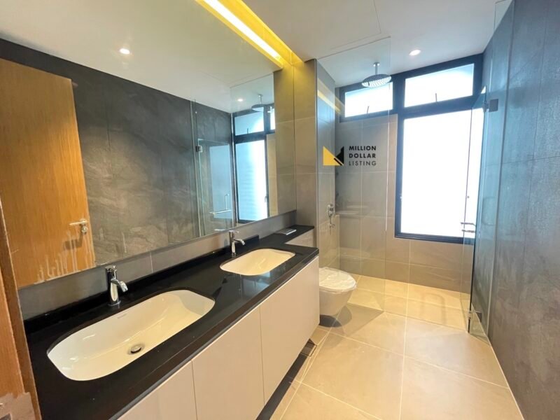 129 Hemmant - Bathroom