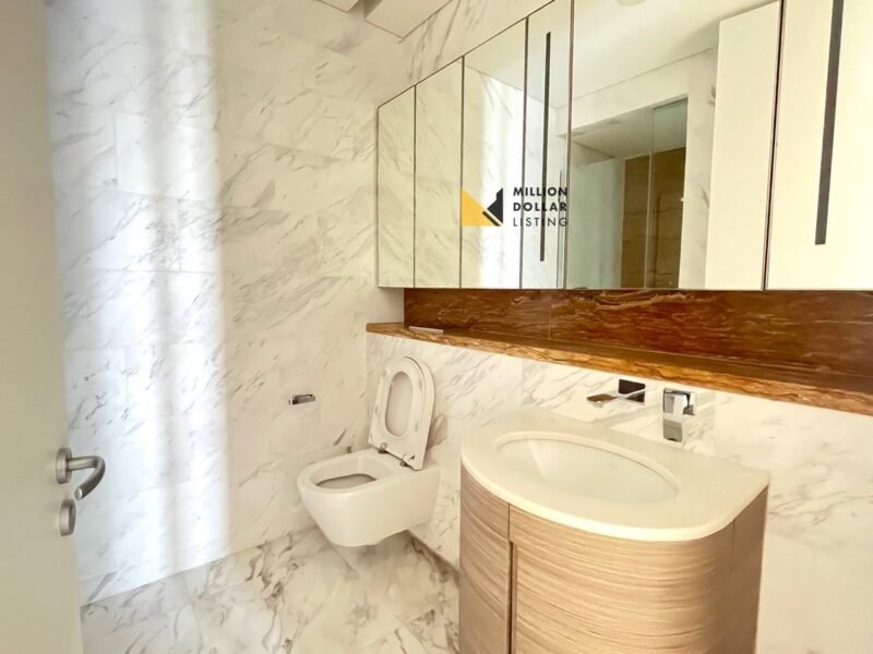 Duo high floor Bathroom