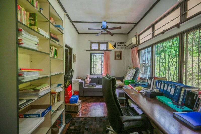 Greenbank Park Study Room Large