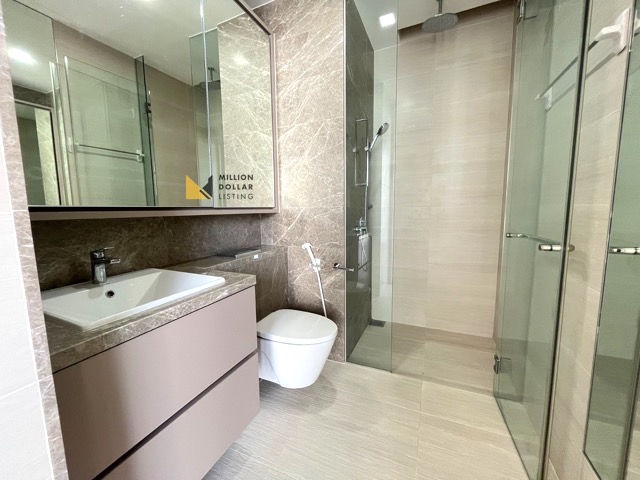 Highline Residences Bathroom