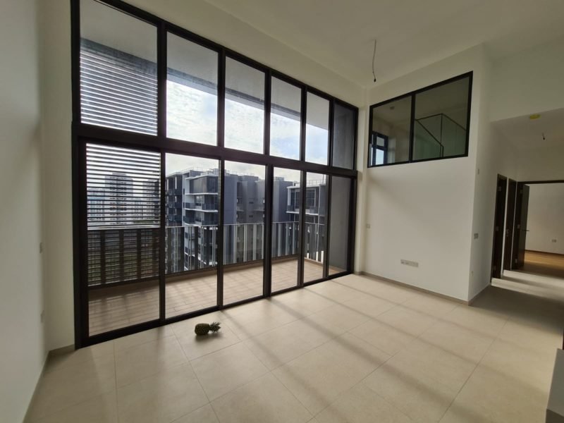 Grandeur Park Residence - Before Staging