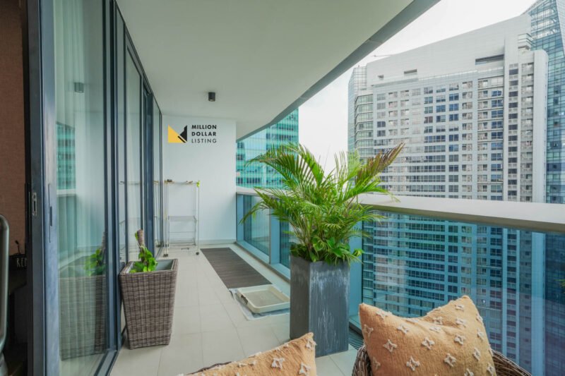 Marina Bay Suites Balcony1