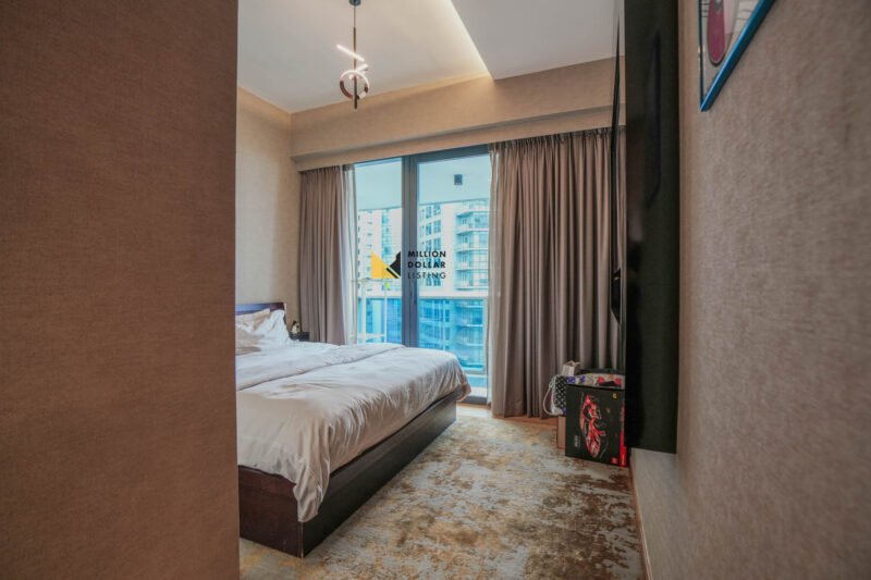 Marina Bay Suites Bedroom3