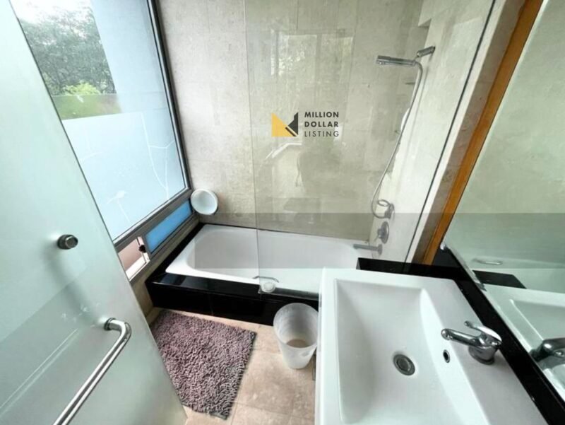 One Fort Bathroom