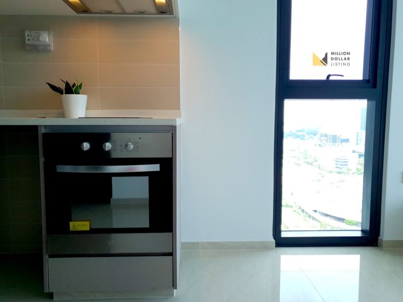 Parc Riviera 1 Bedroom Side Window Large